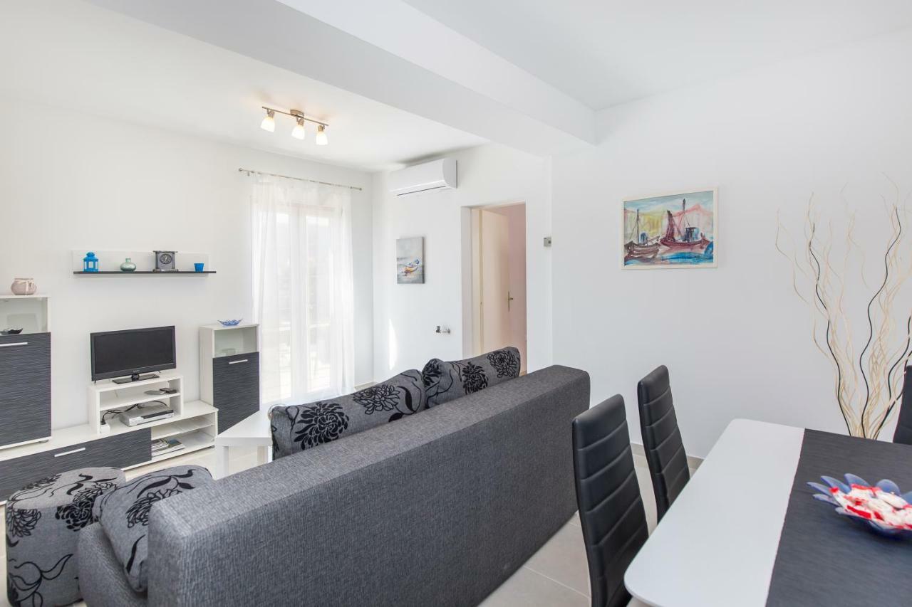 Apartments Kos Rabac Exterior photo